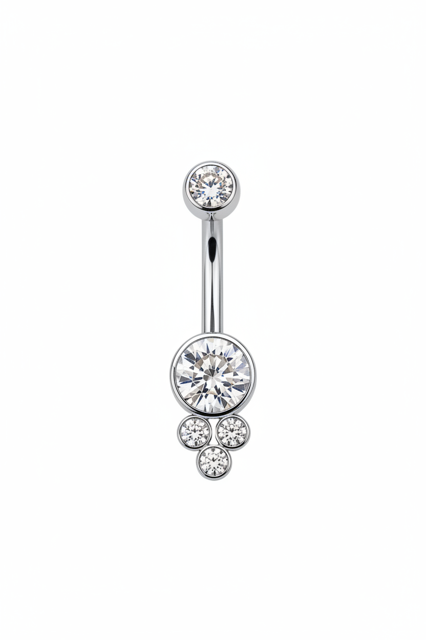 Elegantes Bauchnabelpiercing Aurielle aus handpoliertem medizinischem Edeltitanium mit großem Premium Cubic Zirkonia und drei kleineren funkelnden Steinen sowie Innengewinde.